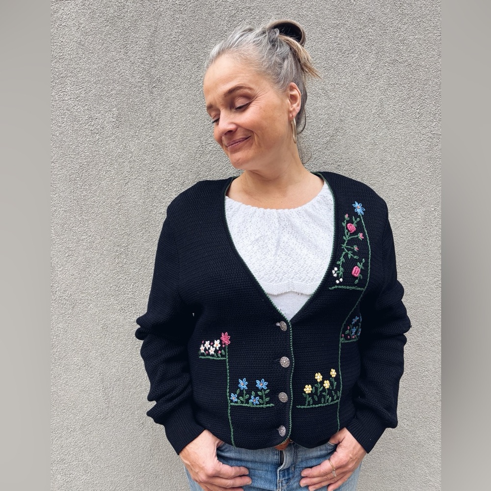 Floral Embroidered Vintage cardigan made in west Germany in the 80s